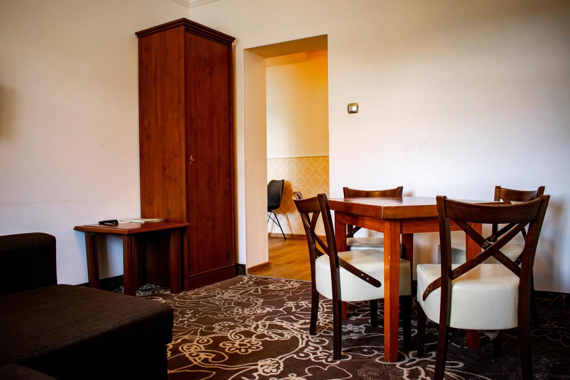 Hotel Pruski Orneta Dış mekan fotoğraf